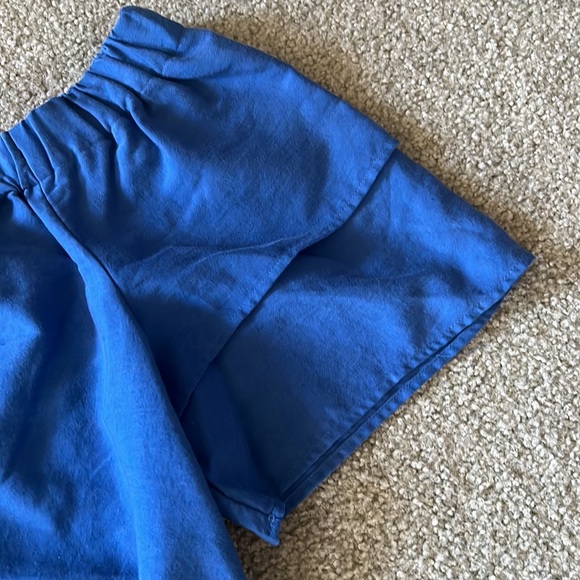 H&M Top - Picture 3 of 4